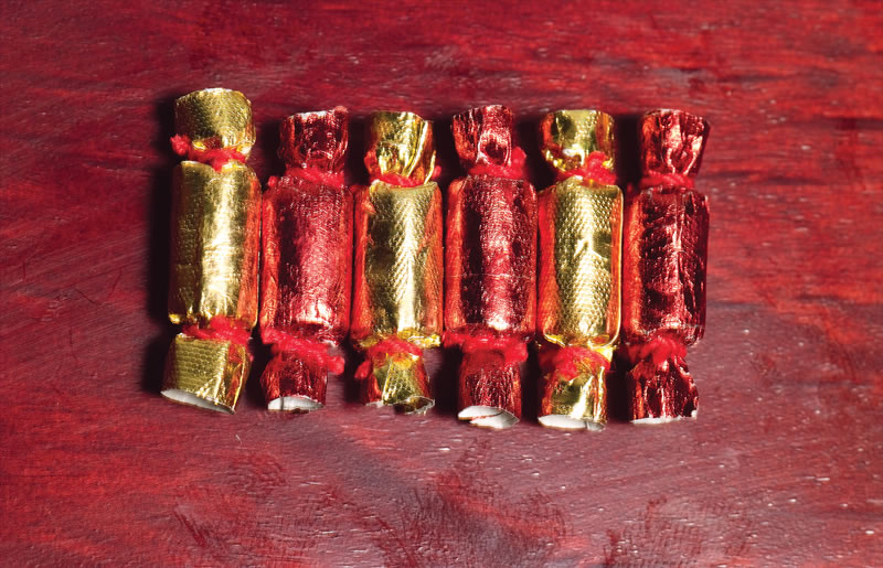 Christmas crackers 6 pcs red