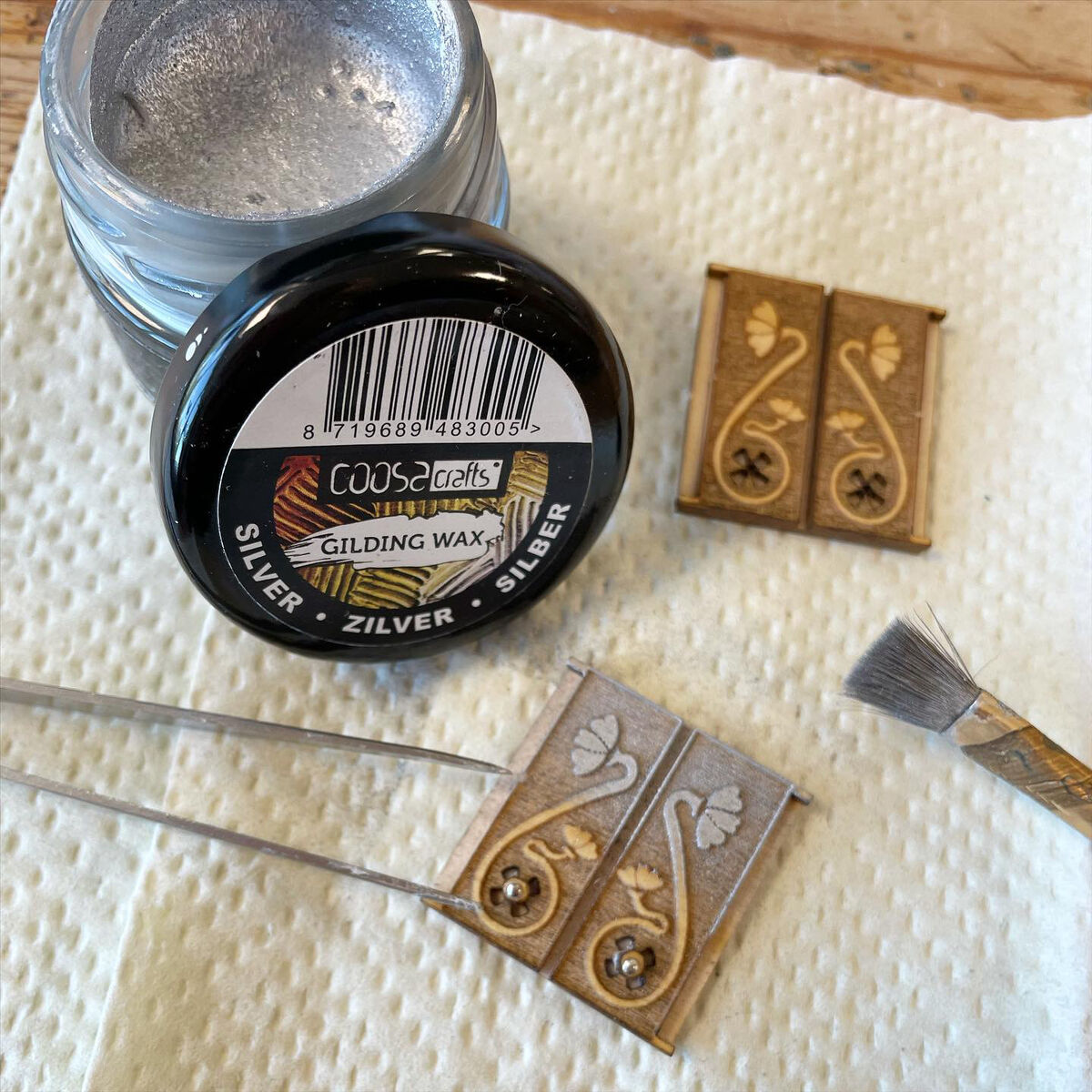 Oven hatches flower - kit from Nukkekoti Väinölä - 3