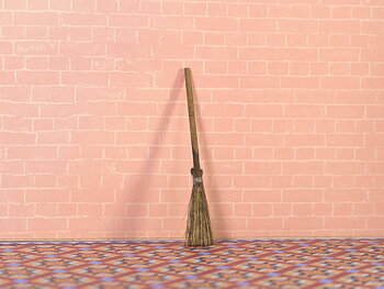 Sweeping brush