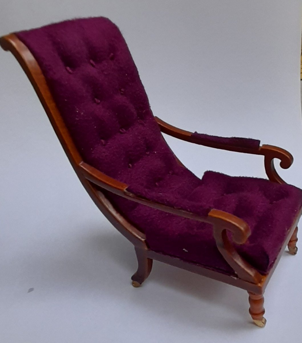 Armchair with  burgundy fabric