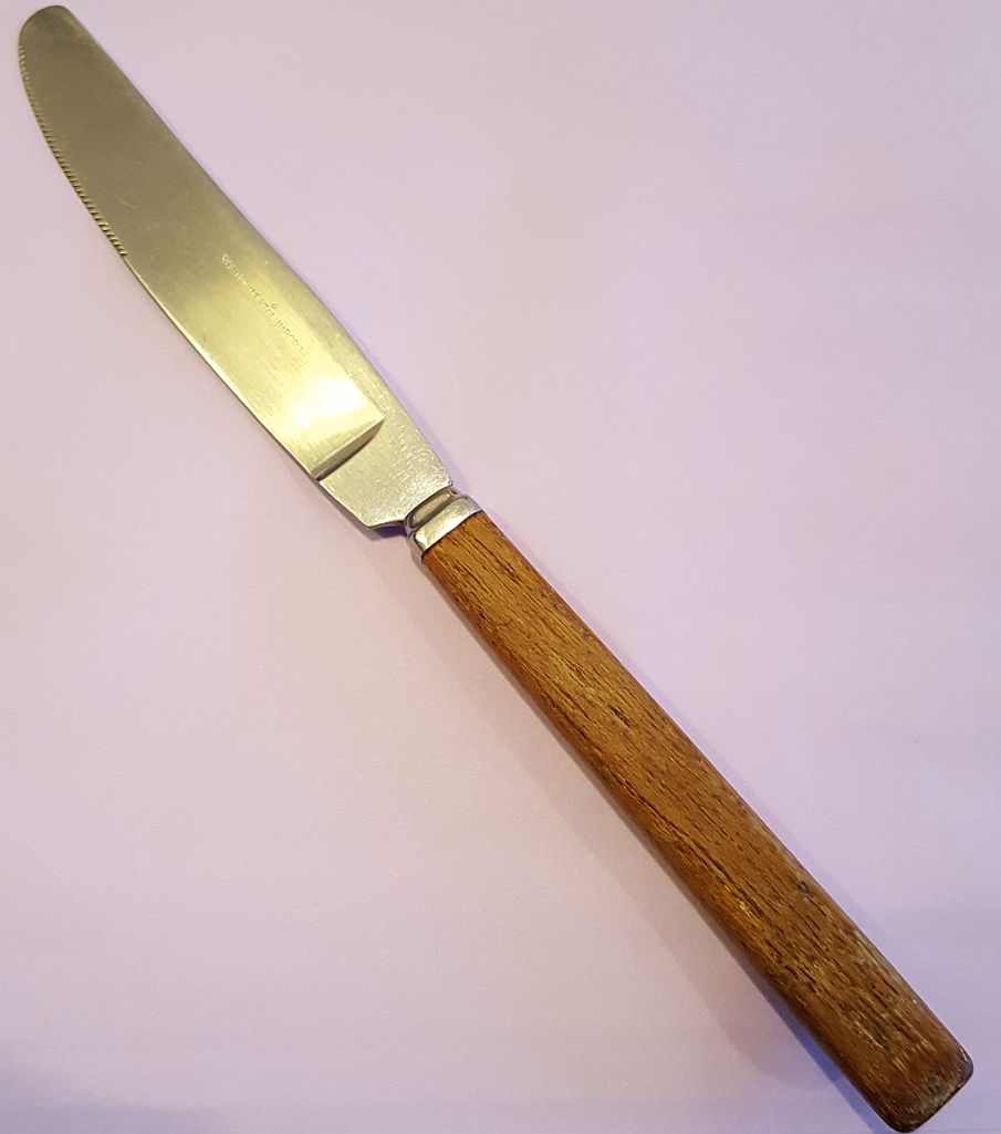 Knife square teak shaft