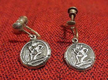 Örhängen vattumannen silver skruv