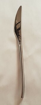 Swing knife