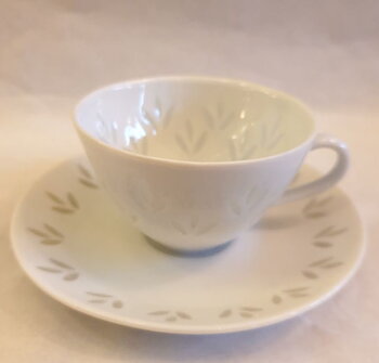 Lehti "rice porcelain" mocca cup and saucer