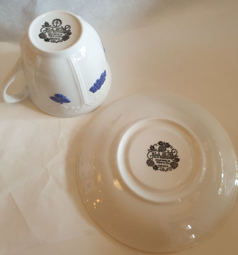 Blå blom kaffekopp och fat, 6,3 cm svart stämpel - 3