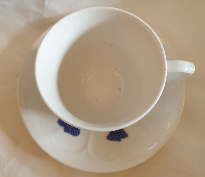 Blå blom kaffekopp och fat, 6,3 cm svart stämpel - 2