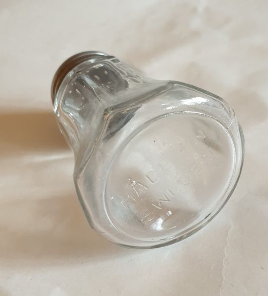 Salt shaker press glass - 2