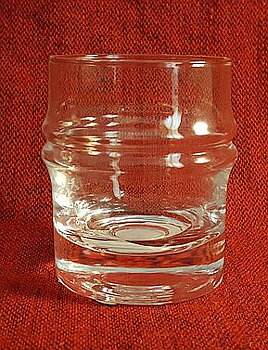 Droppring Pisaranrengas snapsglas