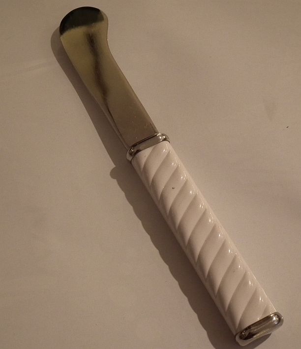 ZigZag butter knife white