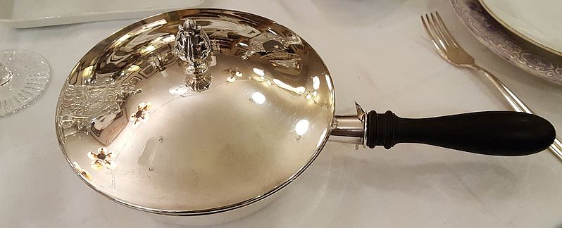 Electroplate serving pan with ebony handle - 2