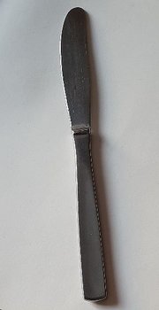 Facette starter knife not toothed