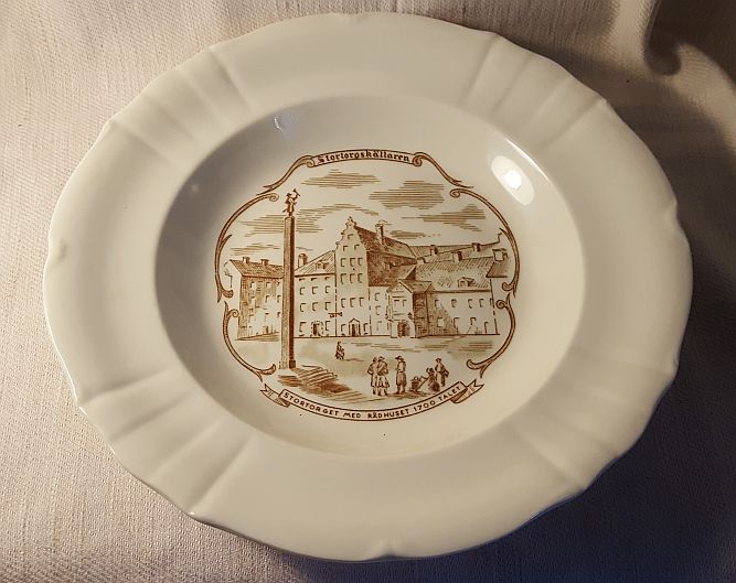 Stortorgskallaren soup dish