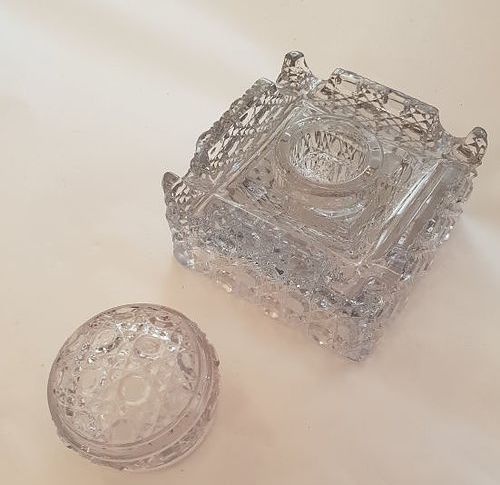 Inkhorn pressed crystal - 3