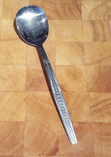 Pearl pattern spoon