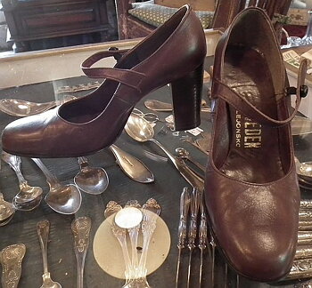 Katja of Sweden shoes 1970s European size 2,5