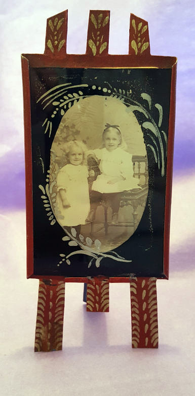 Photo frame painted tin and glass