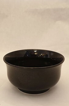 Black sugar bowl