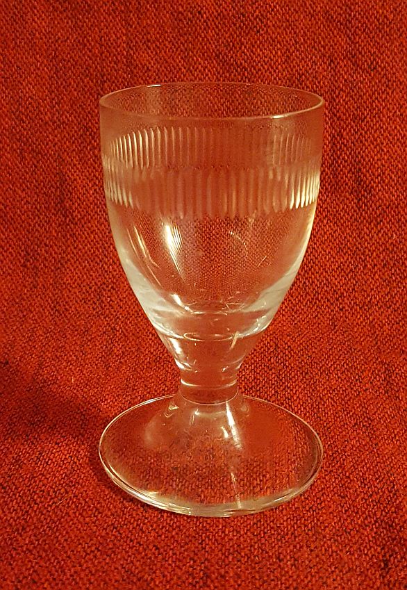 Juno sherry glass