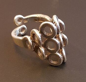 Ring silver Meredith Robb