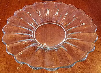 Eda serving dish pressed glass