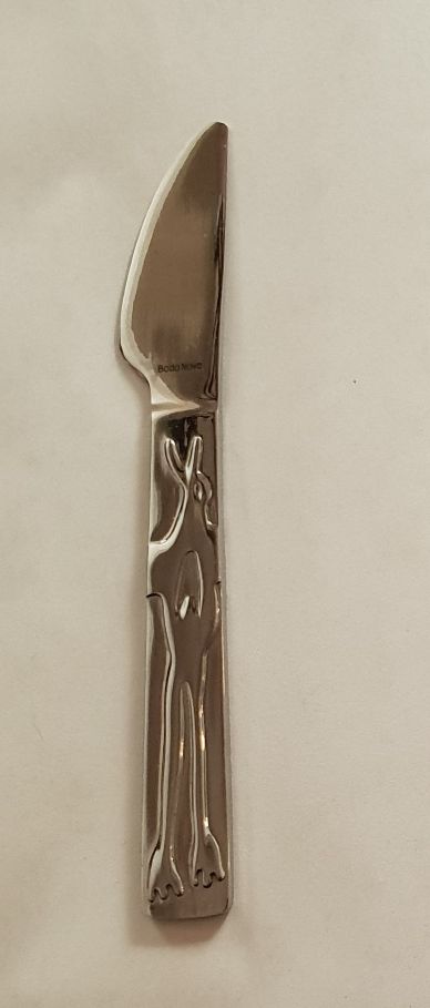 Knife with flying bird