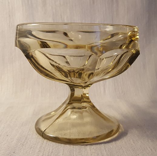 Eda sundae glass, brown-yellow 