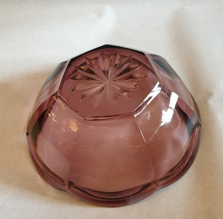 Eda violet small press glass bowl - 3