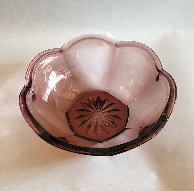 Eda violet small press glass bowl - 2
