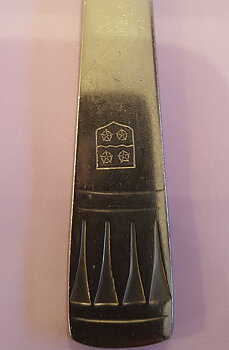 Shield wallin Lotus knife