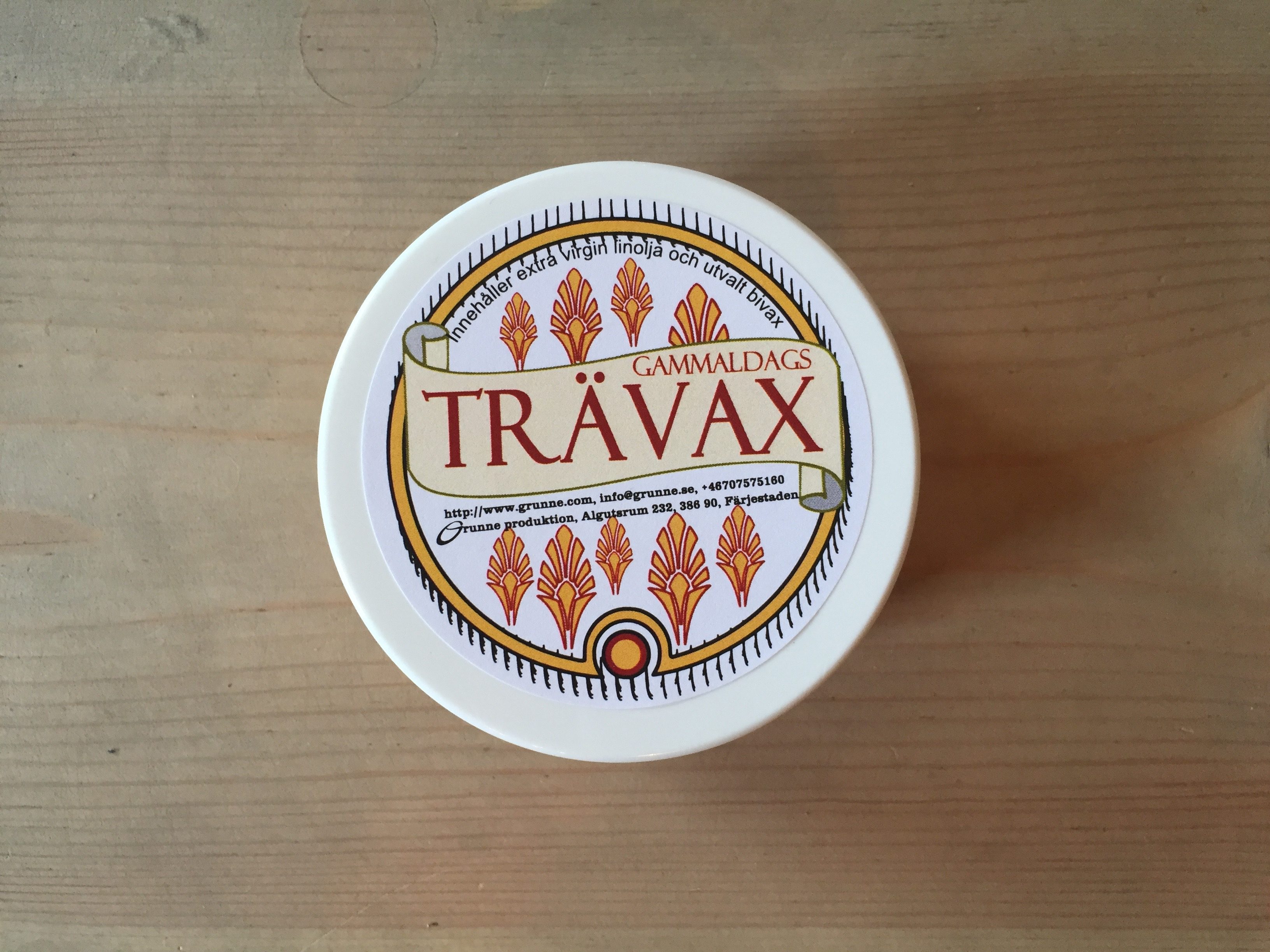 Trävax