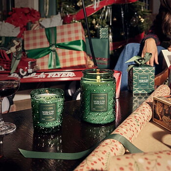 Voluspa-Noble Fir Garland Large Glass Jar 