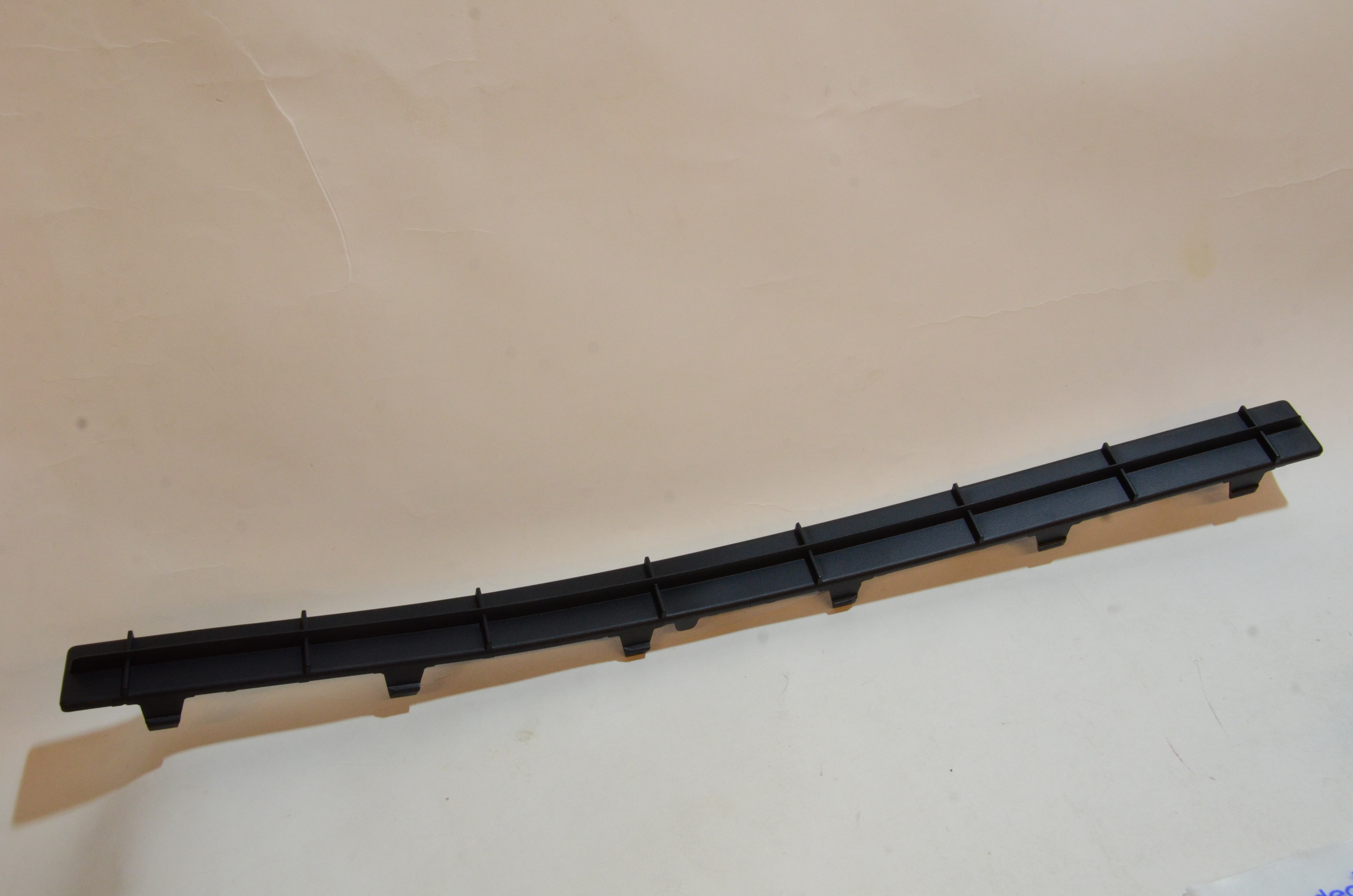 Genuine Peugeot 3008 Hybrid Lower Front Bumper Trim Plug Radiator cover 7429J0 - 3