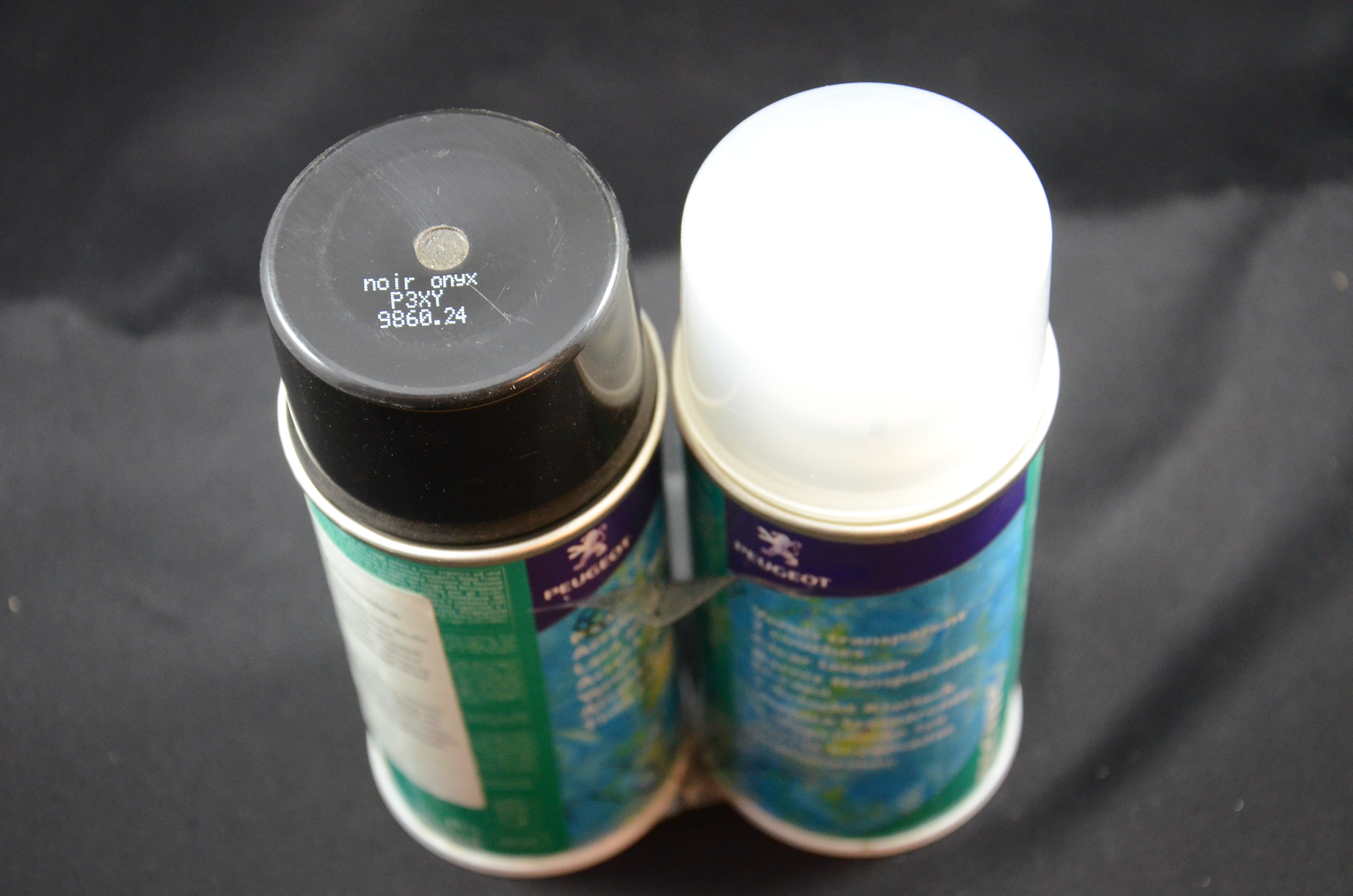 Maxi Spray, Xy Svart