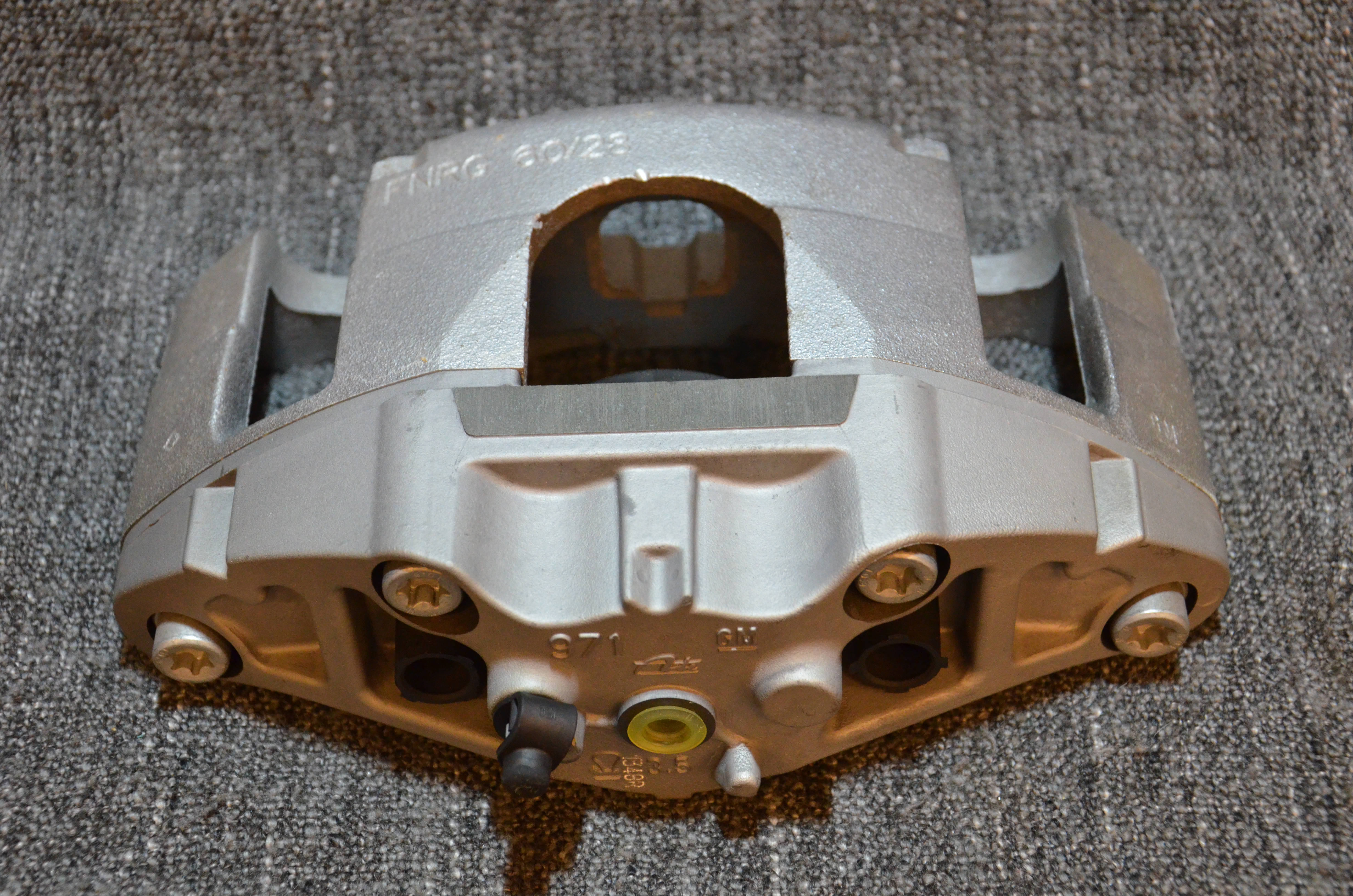 Bromshus Vänster Fram - 2