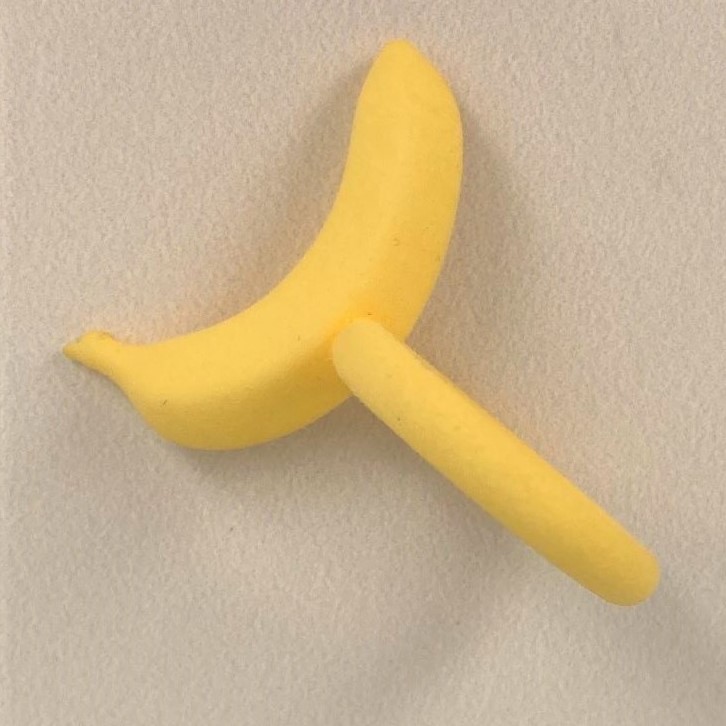 Ted Noten - Banana Ring