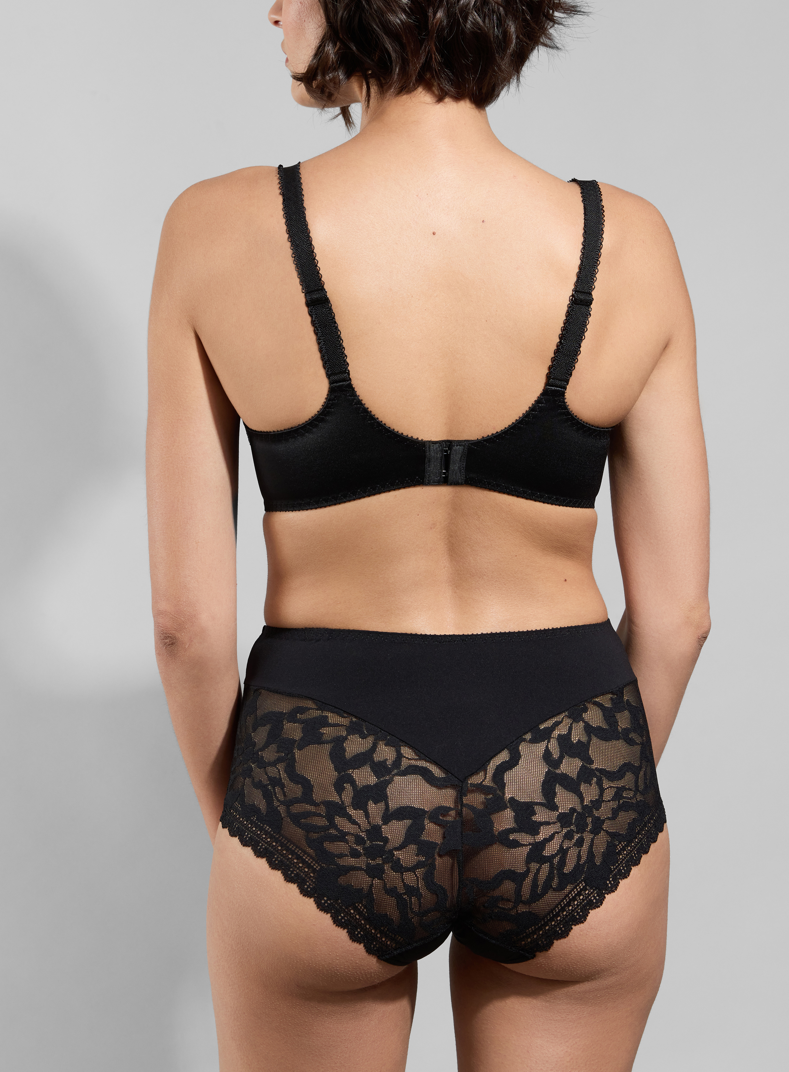 EMPREINTE  LEIA HELKUPA - 3