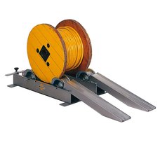 Nicoletti - 06 - Couple of rolle reel holders - Capacity 700 kg - max. reel Ø 1200mm