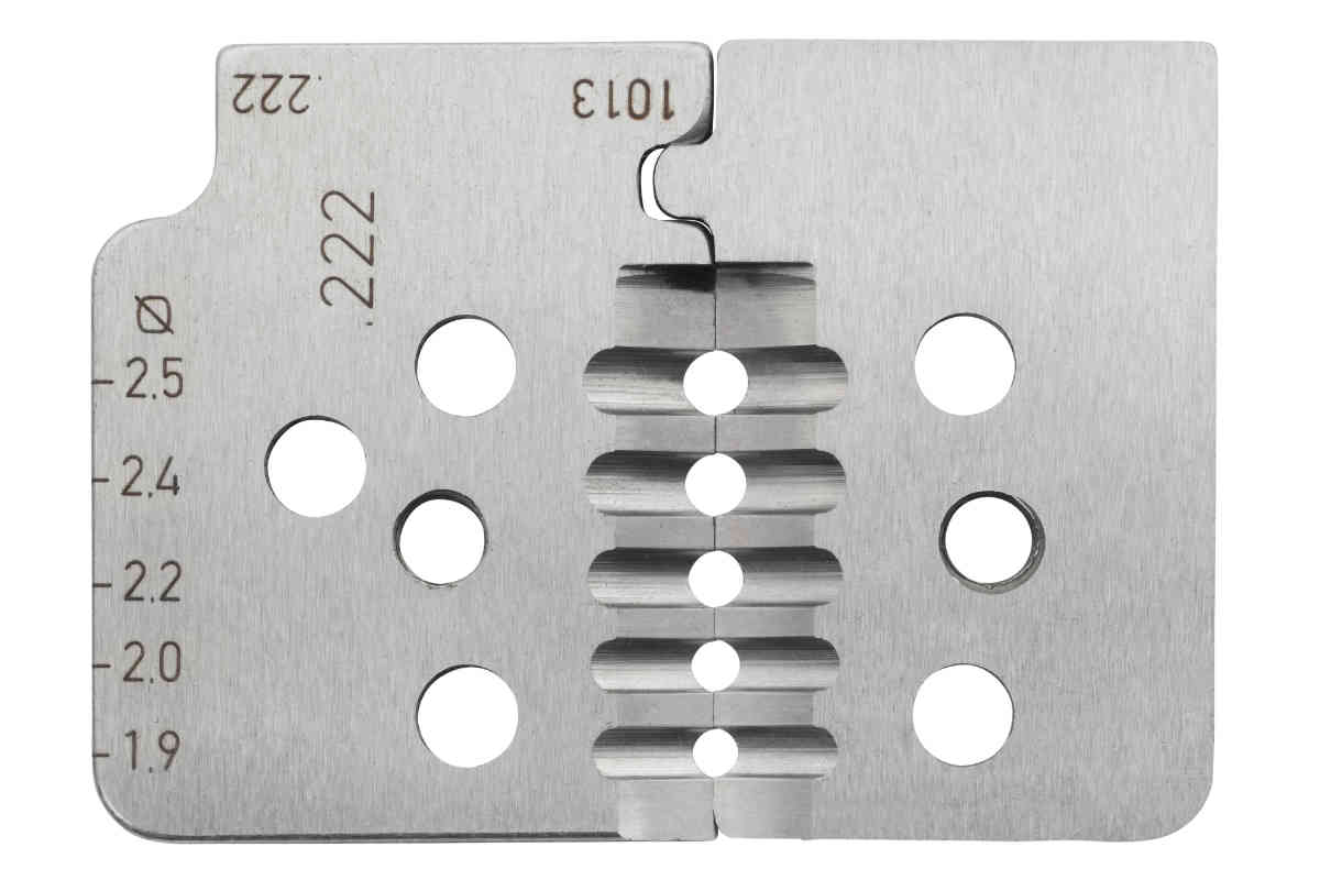 Tool for PVC cable