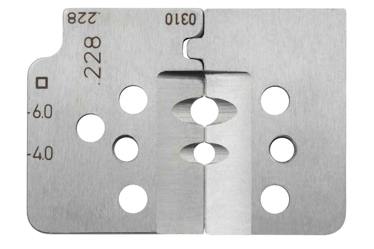 Tool for solar cable