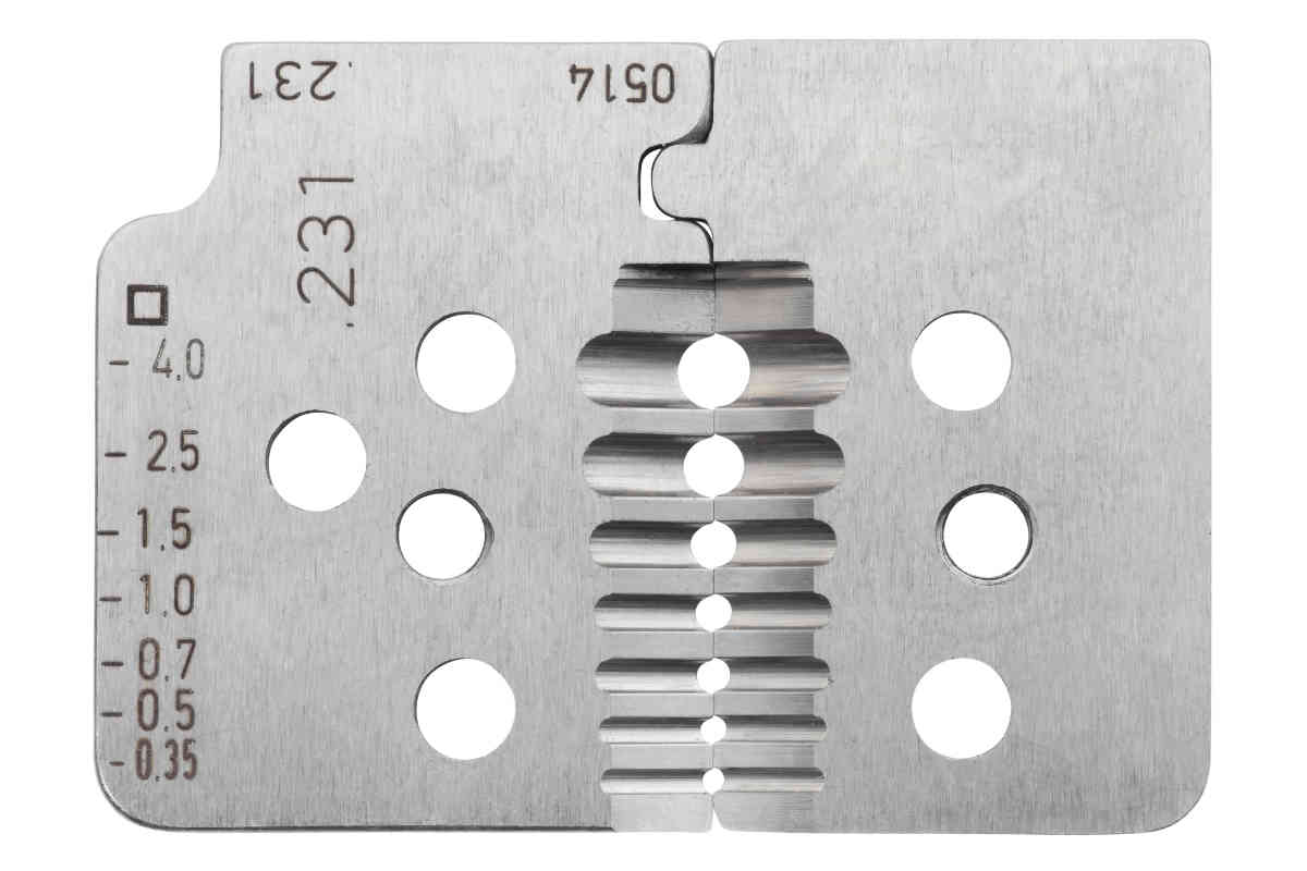 Tool for PVC cable