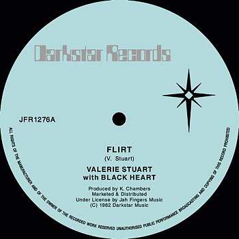 Valerie Stuart With Black Heart - Flirt