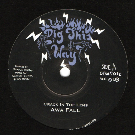 Awa Fall – Crack In The Lens
