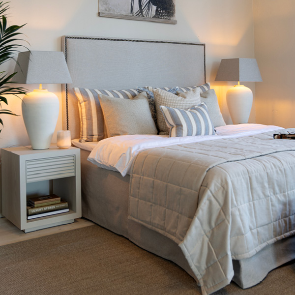 HAYDEN bedside table - 3