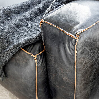 Buddy leather armchair