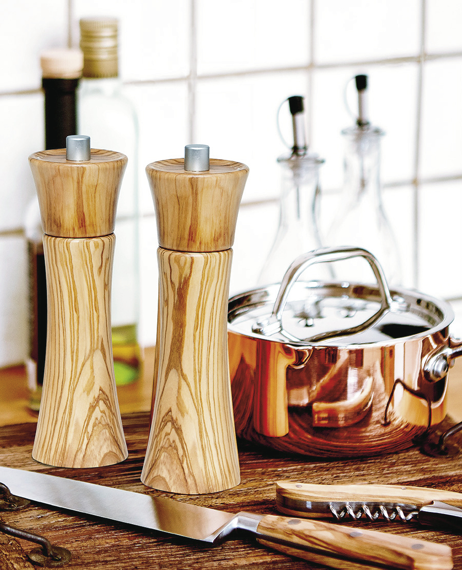 Cannes Salt & Pepper Mill Olive Wood - 4