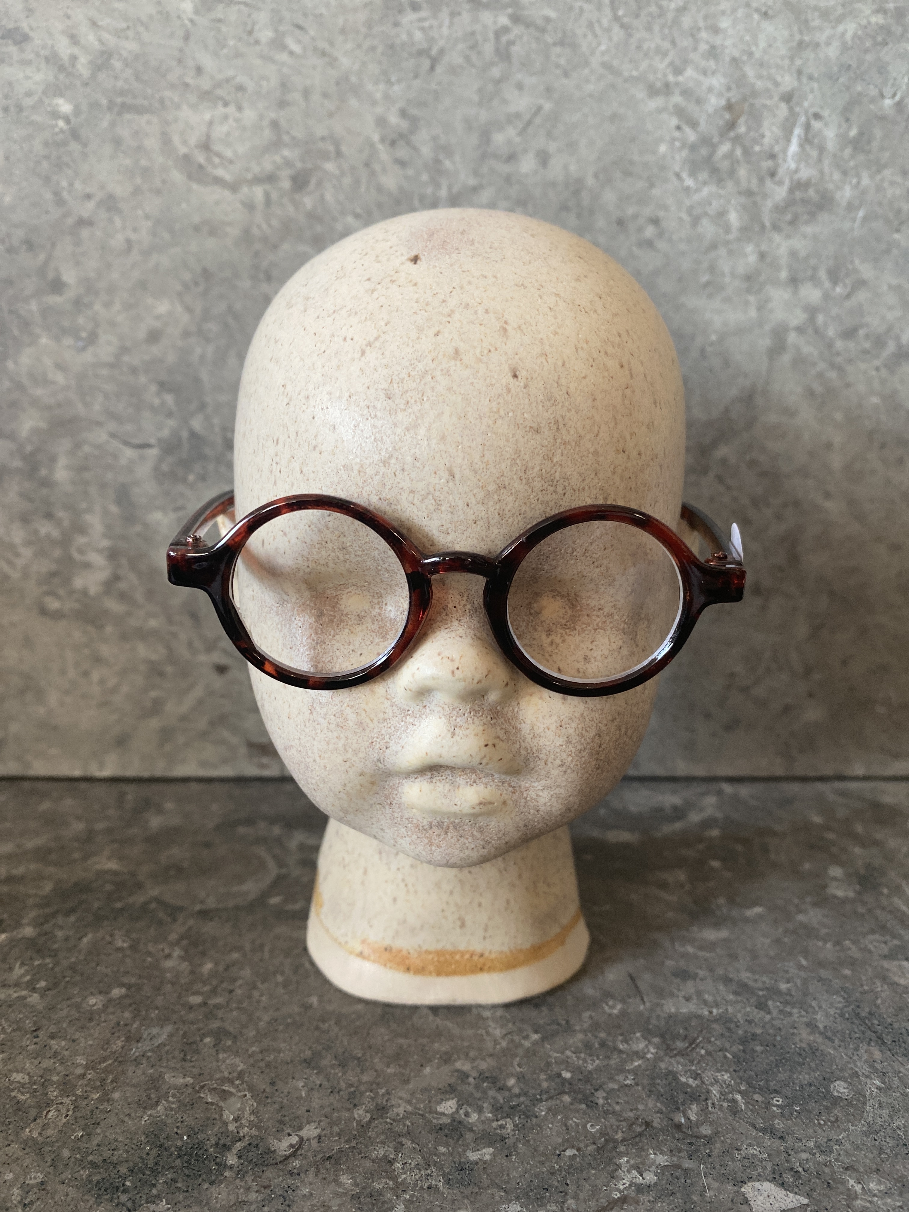 Glasögon till Rakudoll