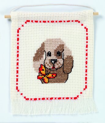 Barnbroderi 16 x 20 - hund & fjäril
