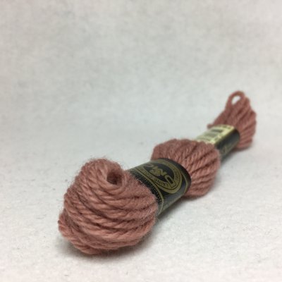 DMC ullgarn fg 7949