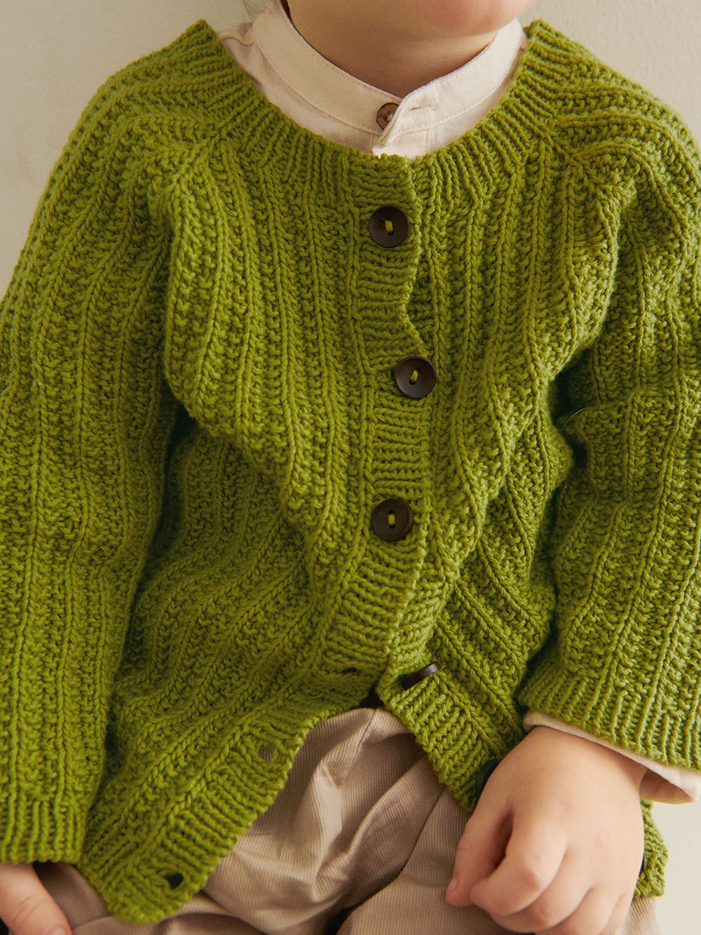 Sandnes Ellis Cardigan Baby 2505_06 (25 m mönster st 3) - 4