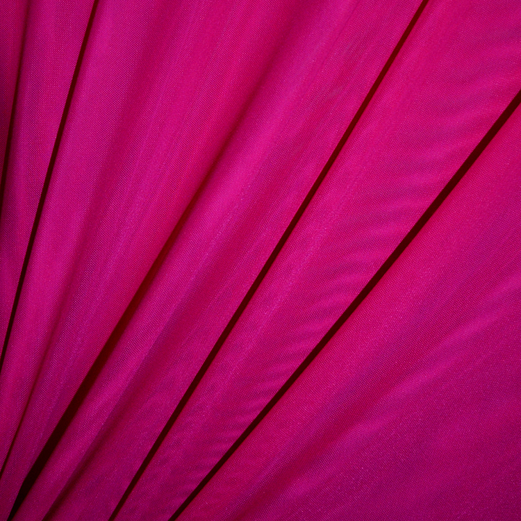 ROSA - mörk cerise